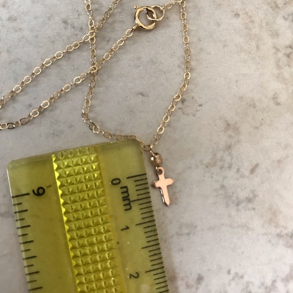 Solid gold tiniest cross necklace - Picture 3 of 3